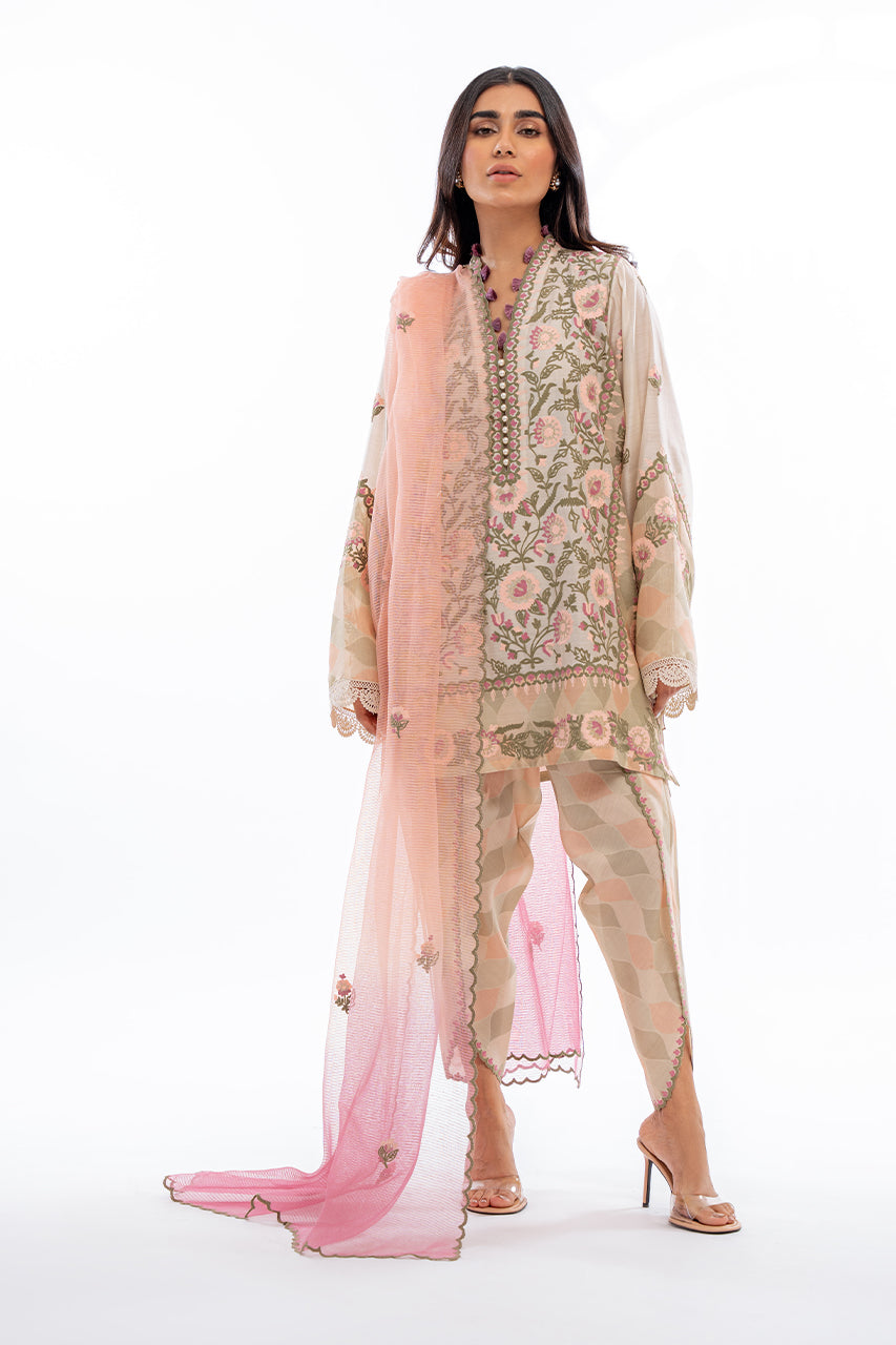 Sania Maskatiya | Eid Collection | Erina by Designer Sania Maskatiya - House of Maryam - Pakistani Designer Ethnic Wear in {{ shop.shopifyCountryName }}