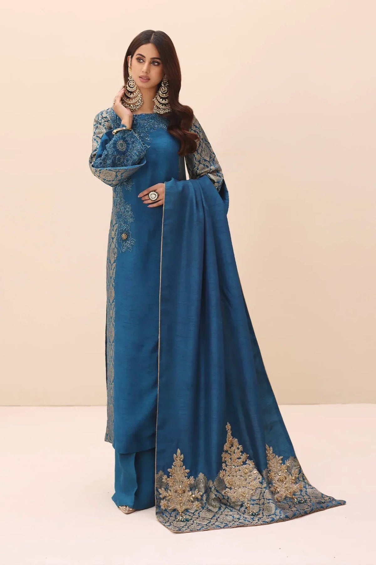 Musferah Saad | Ethereal Embrace | Sapphire Elegance-5
