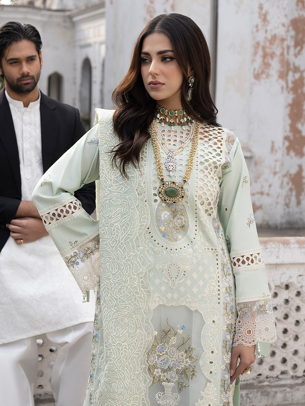 Mahnur | Mahrukh Luxury Lawn 24 | SELINA -  Mahnur Luxury - Original Designer Dress - House of Maryam