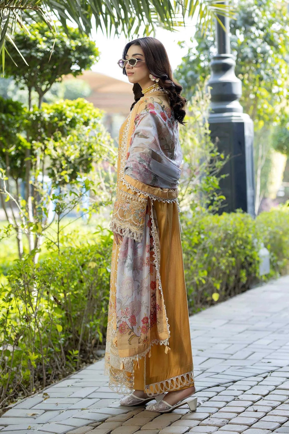 Adans Libas | Serene Luxury Lawn | SERENE 1747, image 2