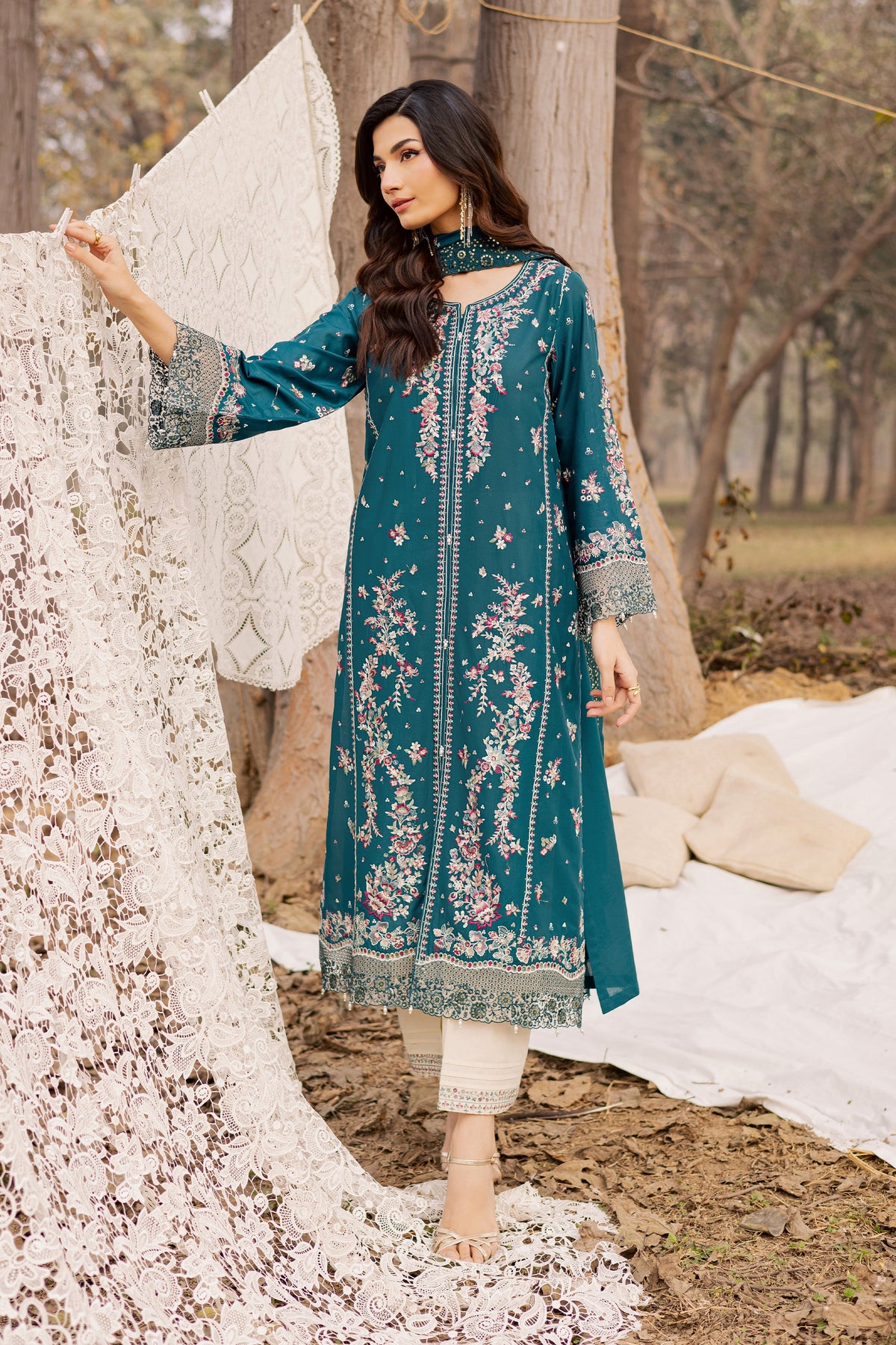 Batik | Soleil Luxury Lawn Edit 26' | Shane 3Pc, image 3