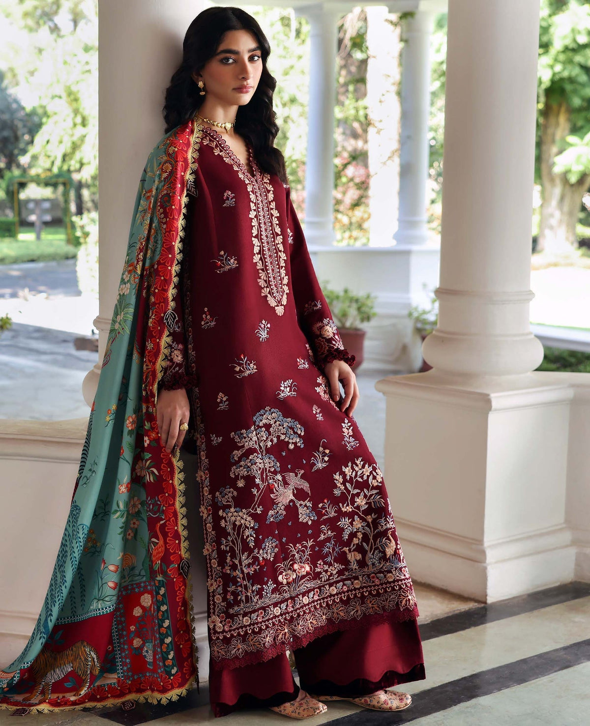 Republic Womenswear | Amaris Luxury Shawl 25 | Sienna-6