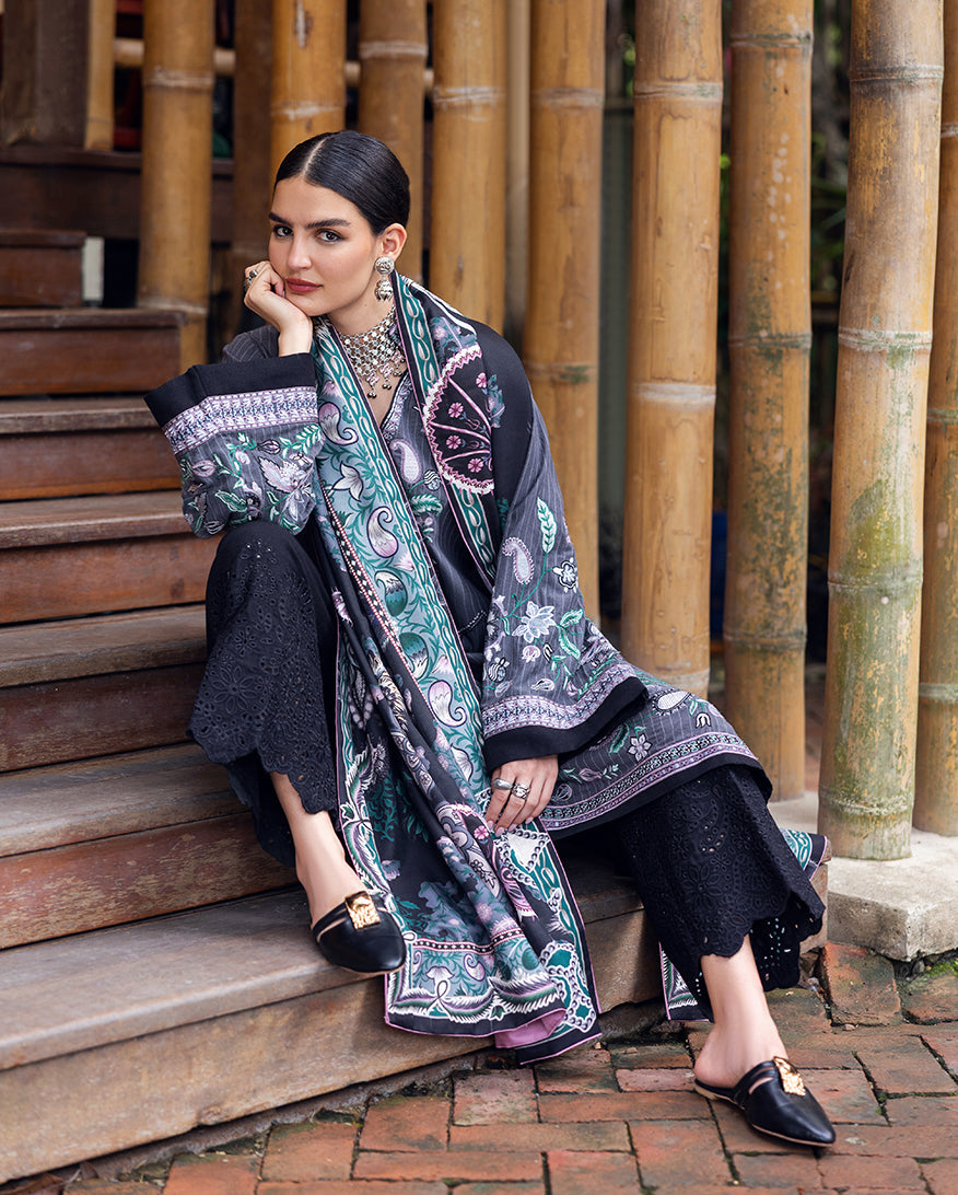 Mushq | Hemline Karandi | Silver Mist, image 5