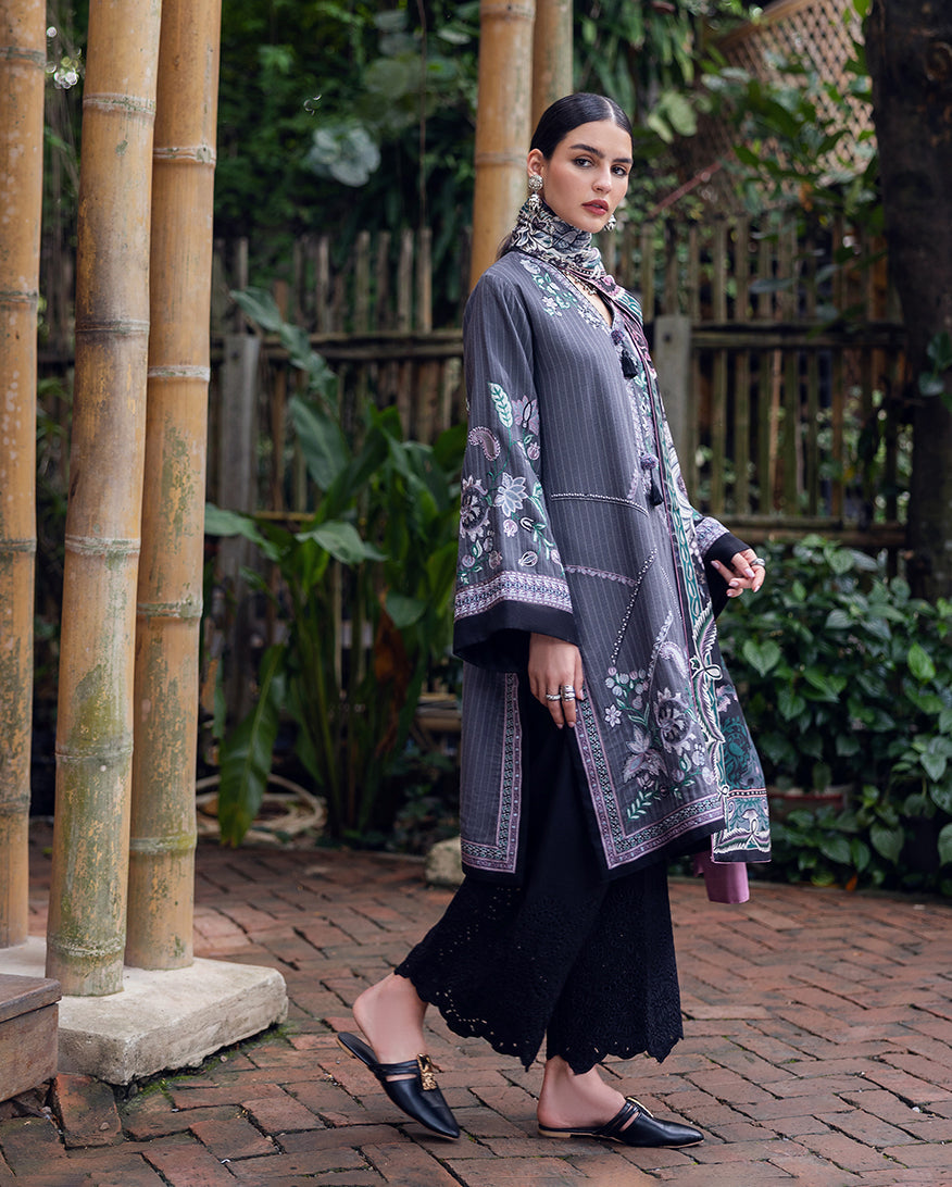 Mushq | Hemline Karandi | Silver Mist, image 4