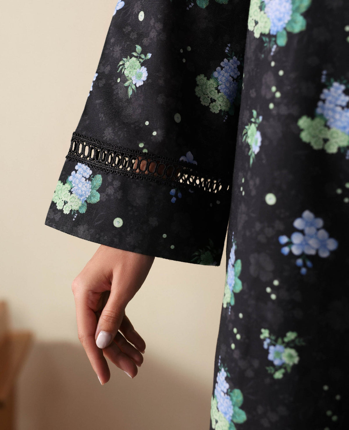 Republic Womenswear | Basics Winter 25 | Siriane-6