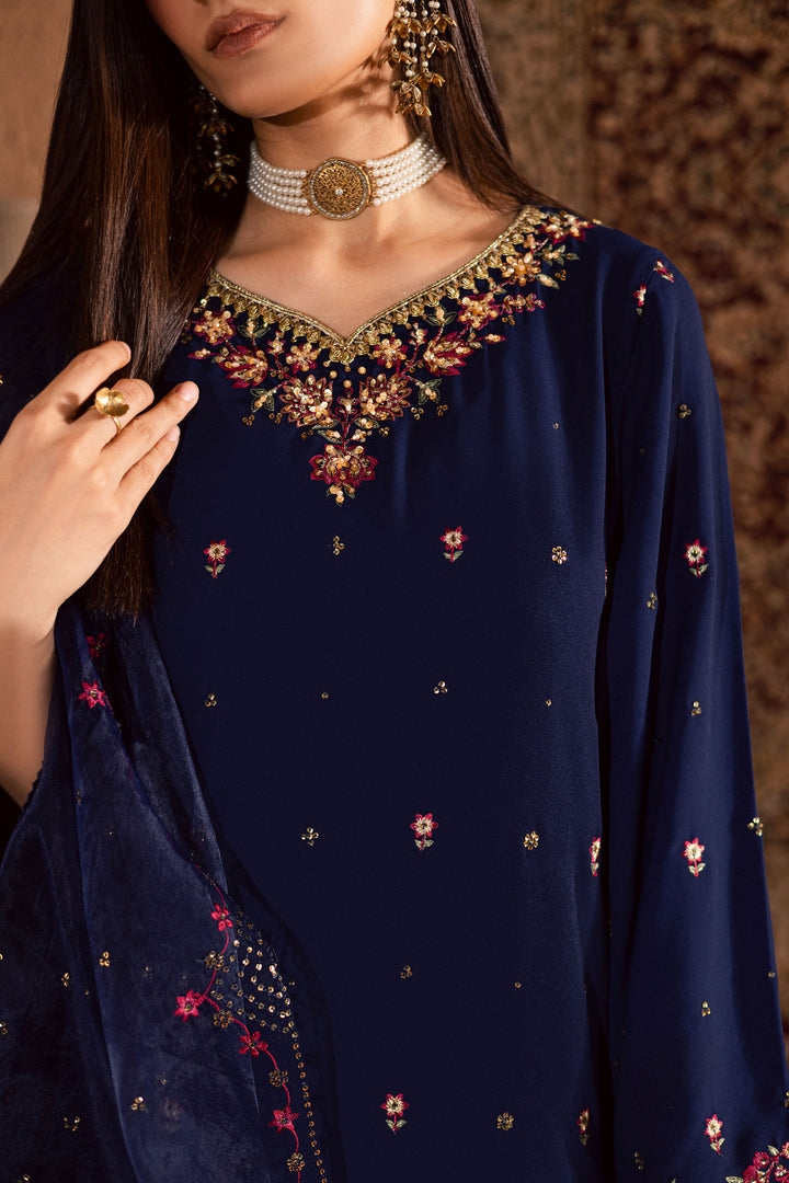 Batik | Winter 25 | Skyra, image 3