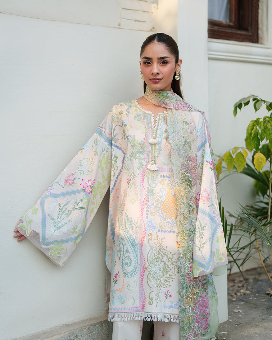Roheenaz | Whispered Florals | Soft Bloom-4