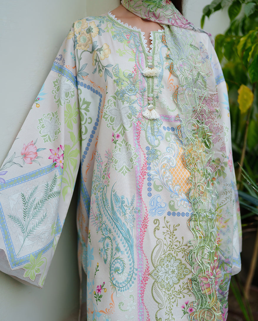 Roheenaz | Whispered Florals | Soft Bloom-3