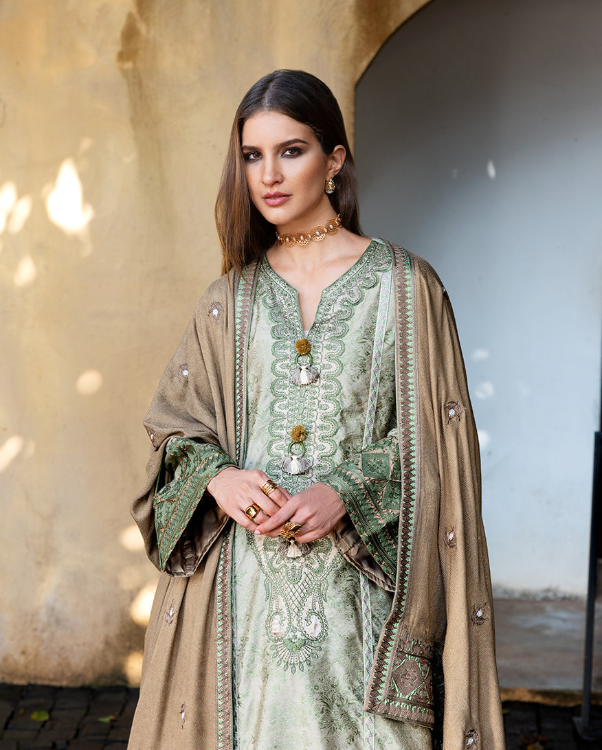 Mushq | Winter Broadway 25 | Solare-5