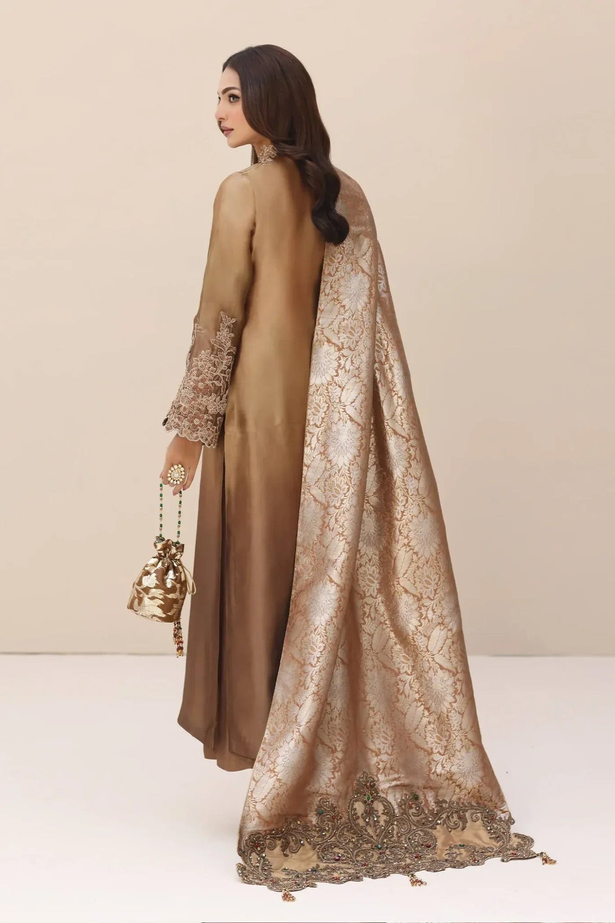 Musferah Saad | Ethereal Embrace | Solstice Empress-2