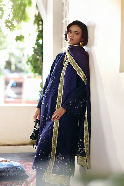 Suffuse Omavi indigo blue embroidered jacquard suit, photo 4