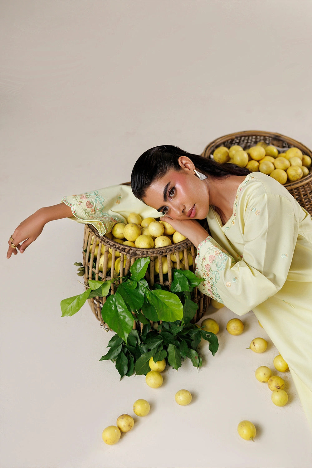 Azure | Chic Essentials | Sweet Citrus, image 9