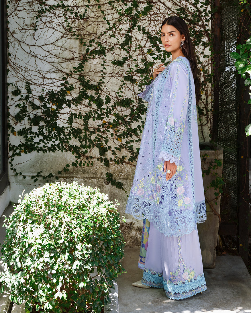 Mushq | Amoi Luxury Lawn | Sweet Confession, image 5