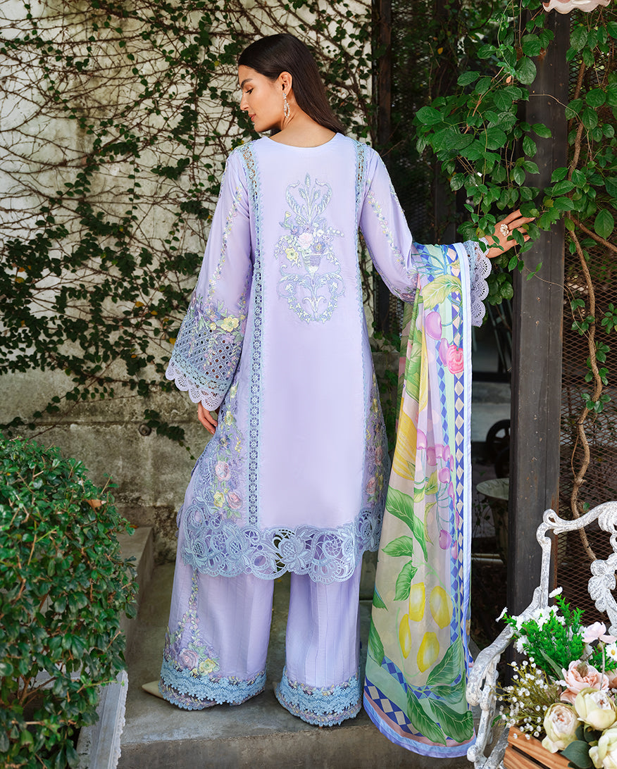 Mushq | Amoi Luxury Lawn | Sweet Confession, image 2