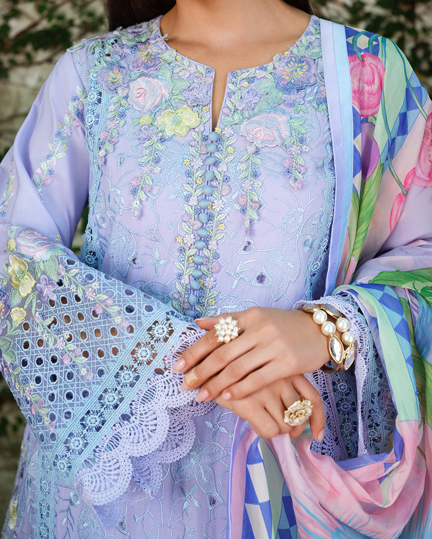 Mushq | Amoi Luxury Lawn | Sweet Confession, image 3