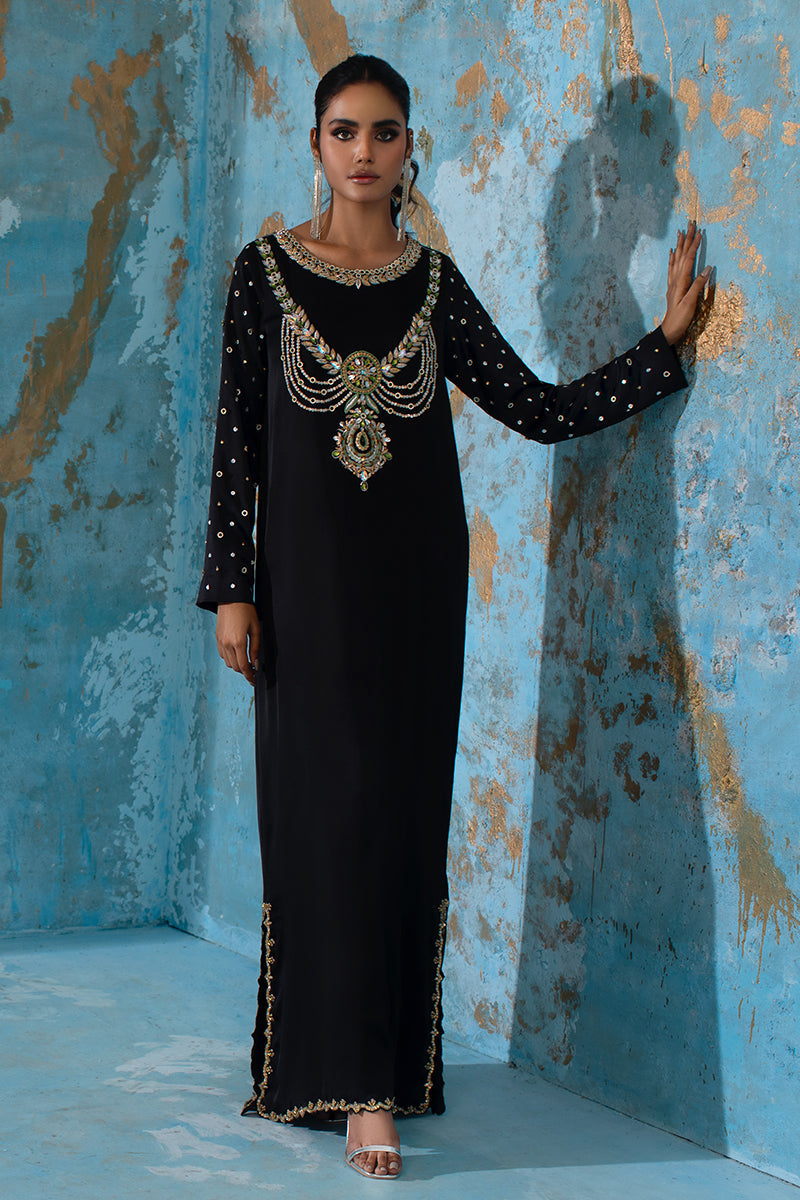 Wardha Saleem | Luxury Pret Fusion Wear | BELLE - KAFTAN -  Wardha Saleem Ladies Clothes - Original Designer Dress - House of Maryam