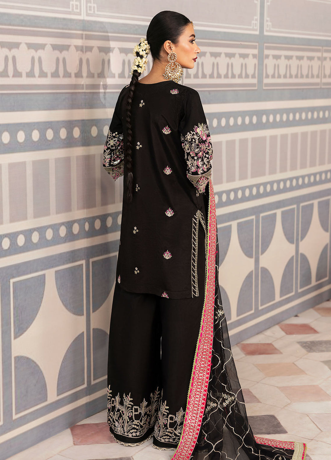 Sahane | There She Glows  | TSG-01 Noir -  Sahane Ladies Clothes -  House of Maryam