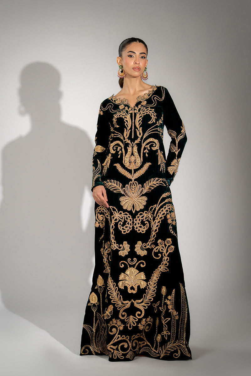 Mina Hassan | Winter 25 | Izma-1