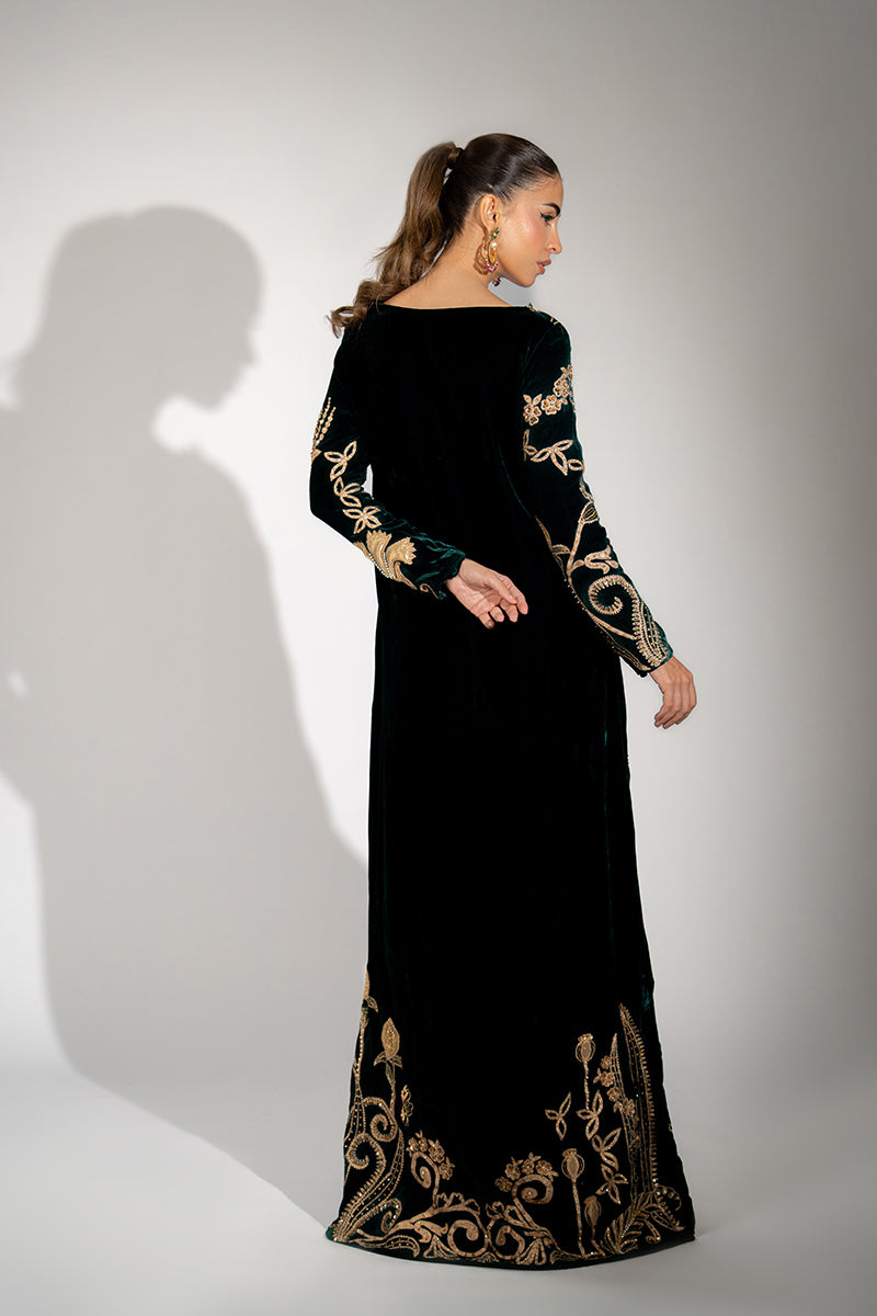 Mina Hassan | Winter 25 | Izma-2
