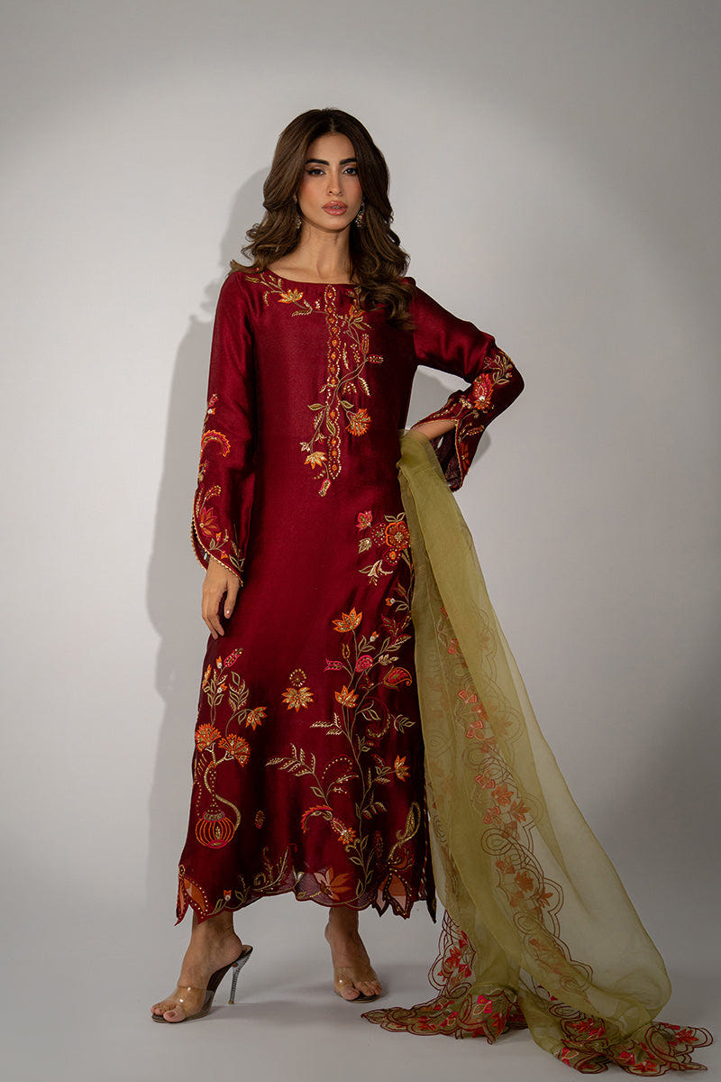 Mina Hassan | Winter 25 | Sia