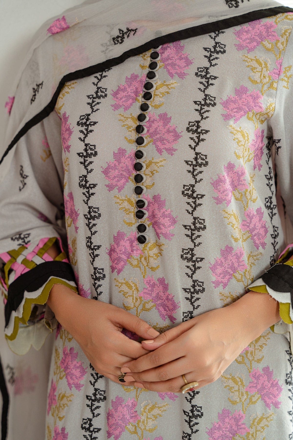 Taana Baana | Manzil Winter |  C3409B -  Taana Baana Ladies Clothes - Original Designer Dress - House of Maryam