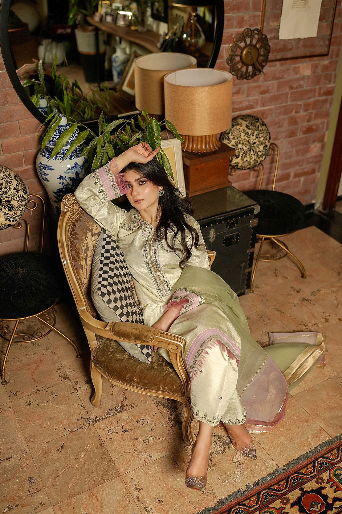 Leon | Leon Luxe Collection | MINT AFFAIRS - House of Maryam