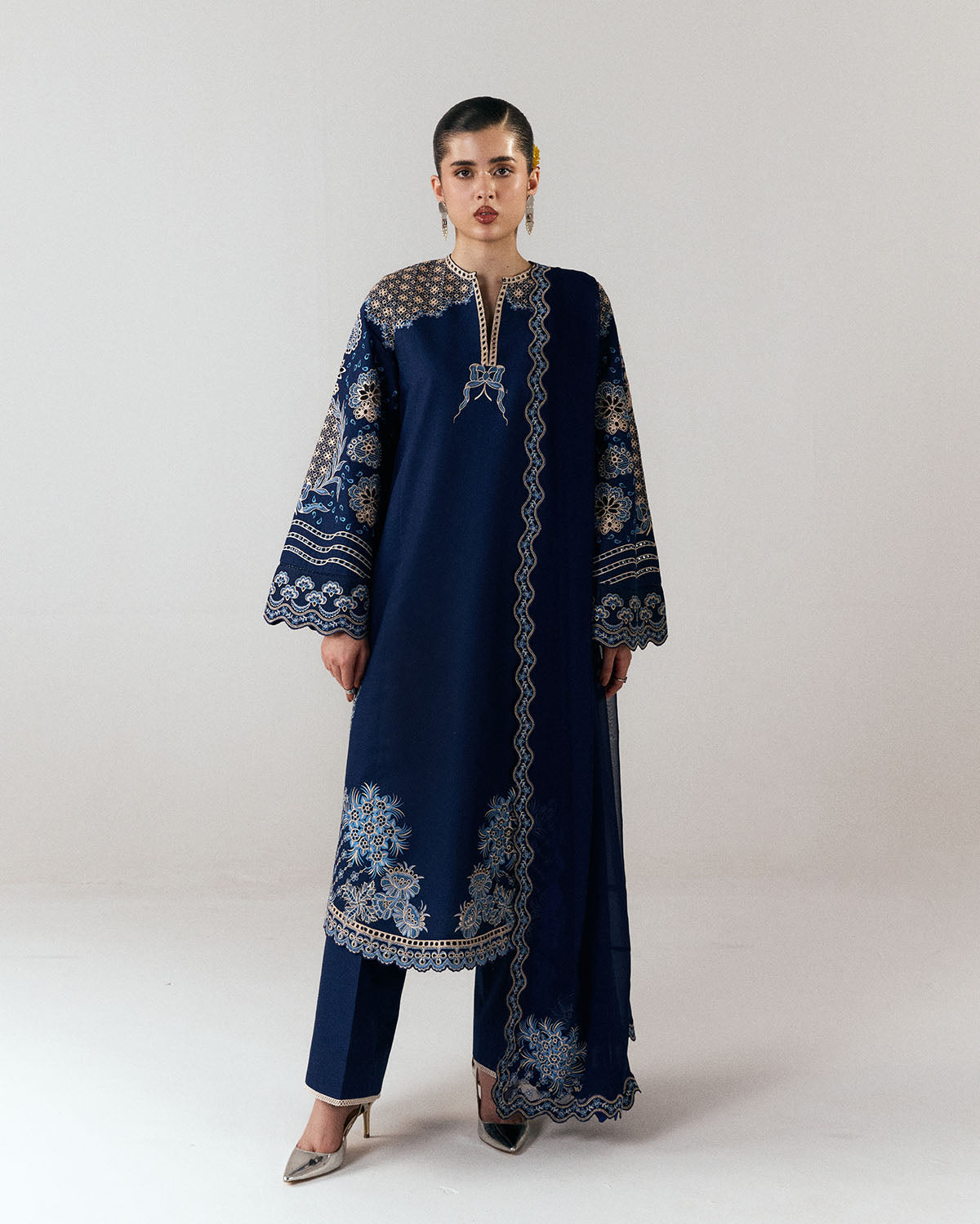 Jugnu | SS 26 Lawn | Tiva-1