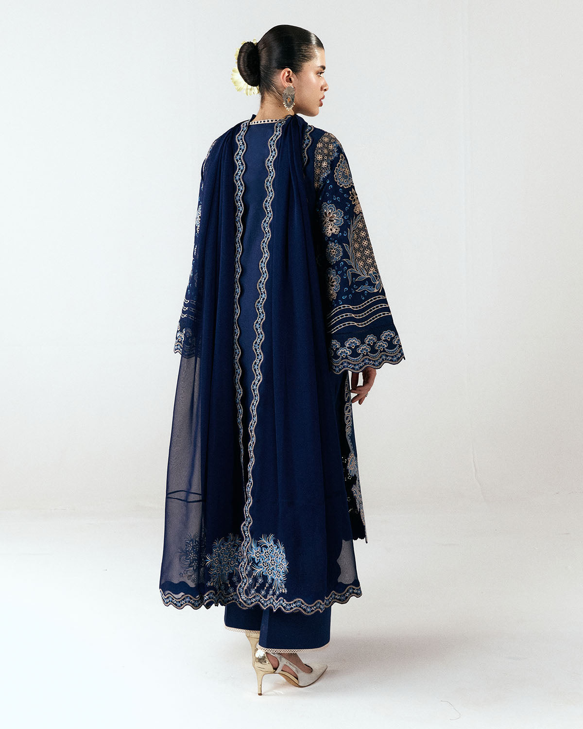 Jugnu | SS 26 Lawn | Tiva-2
