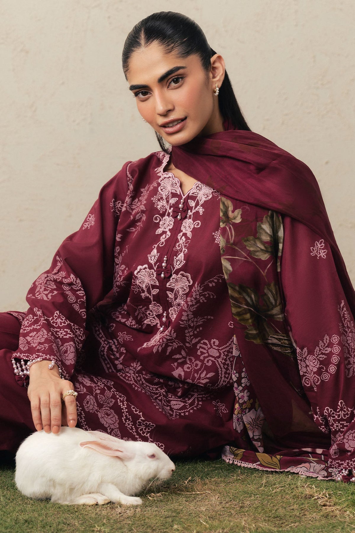 Cross Stitch | The Moonsoon Edit 26 | VELVET WHISPER-3PC PRINTED SUIT, image 5