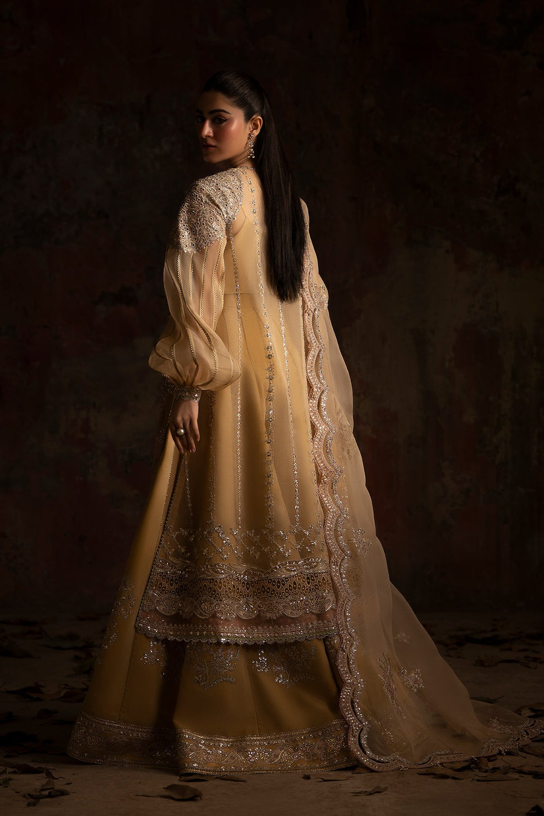 Nyra | Wedding Festive | Sunehri