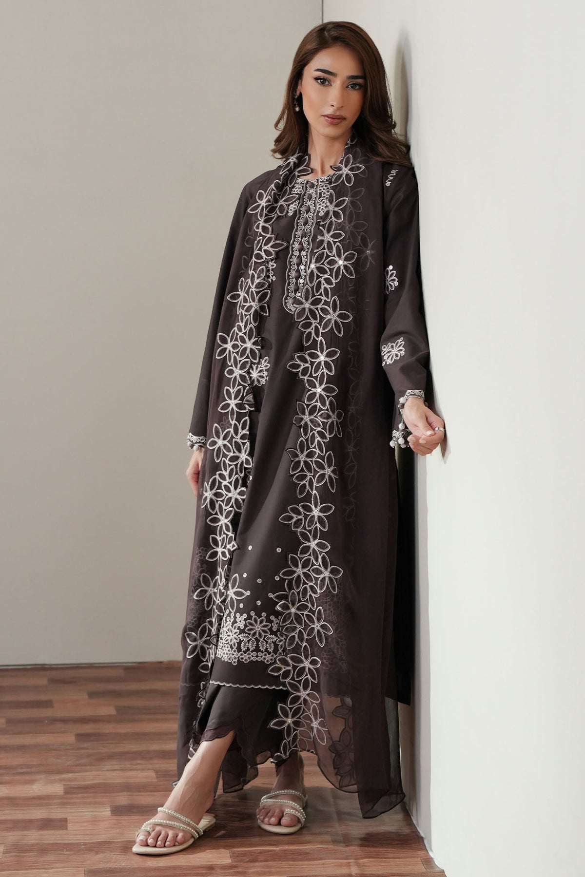 Cross Stitch | Mahiri Embroidered Collection 26 | SEAL BROWN-5
