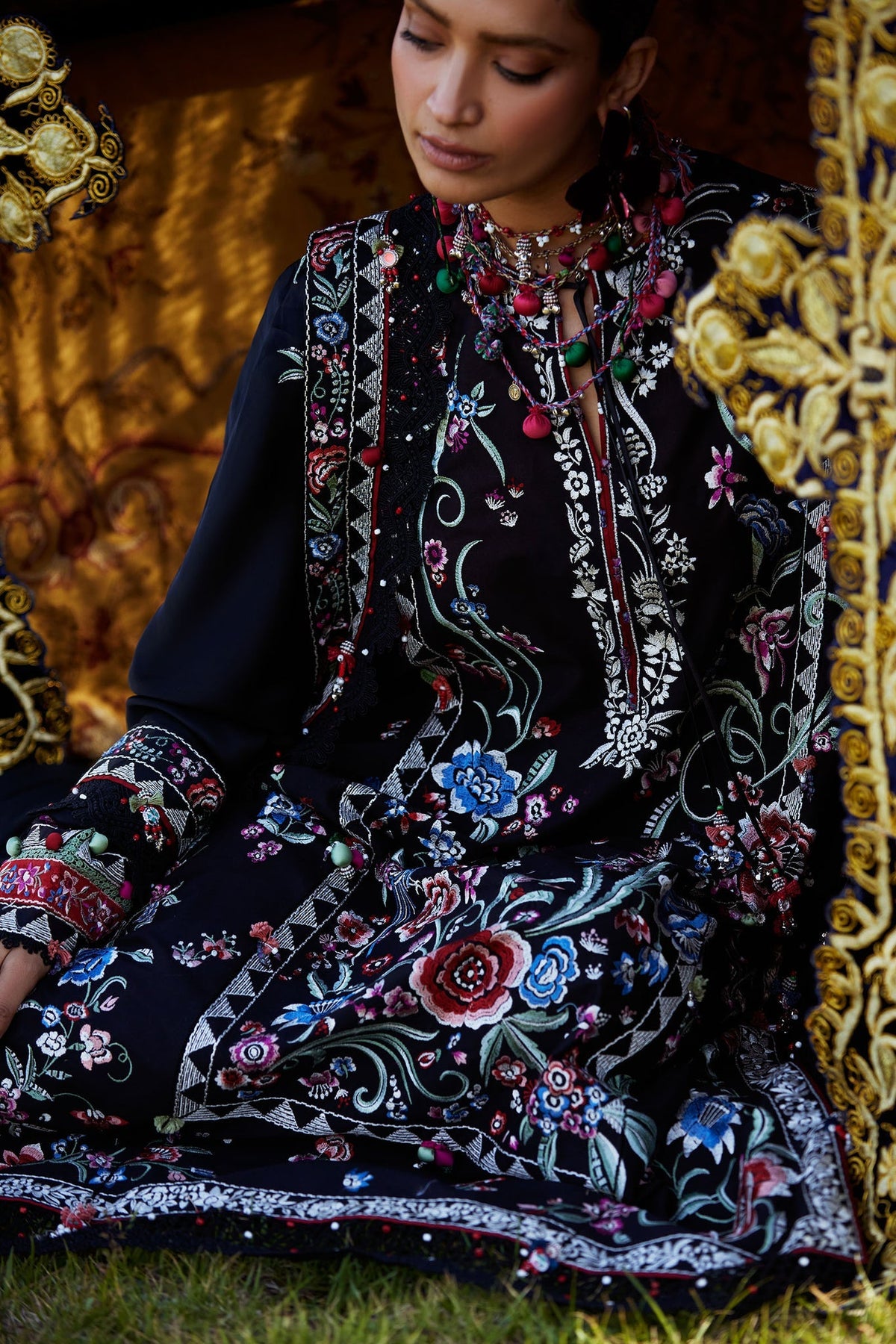 Elan | Kashmee Legacy Lawn 26 | ZABAR (EL26-01 A), image 4