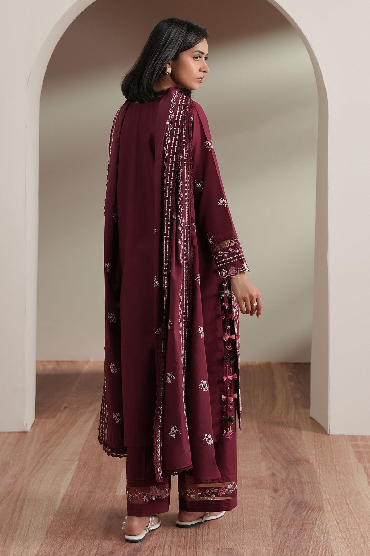 Cross Stitch | Mahiri Embroidered Collection 26 |CRIMSON-2