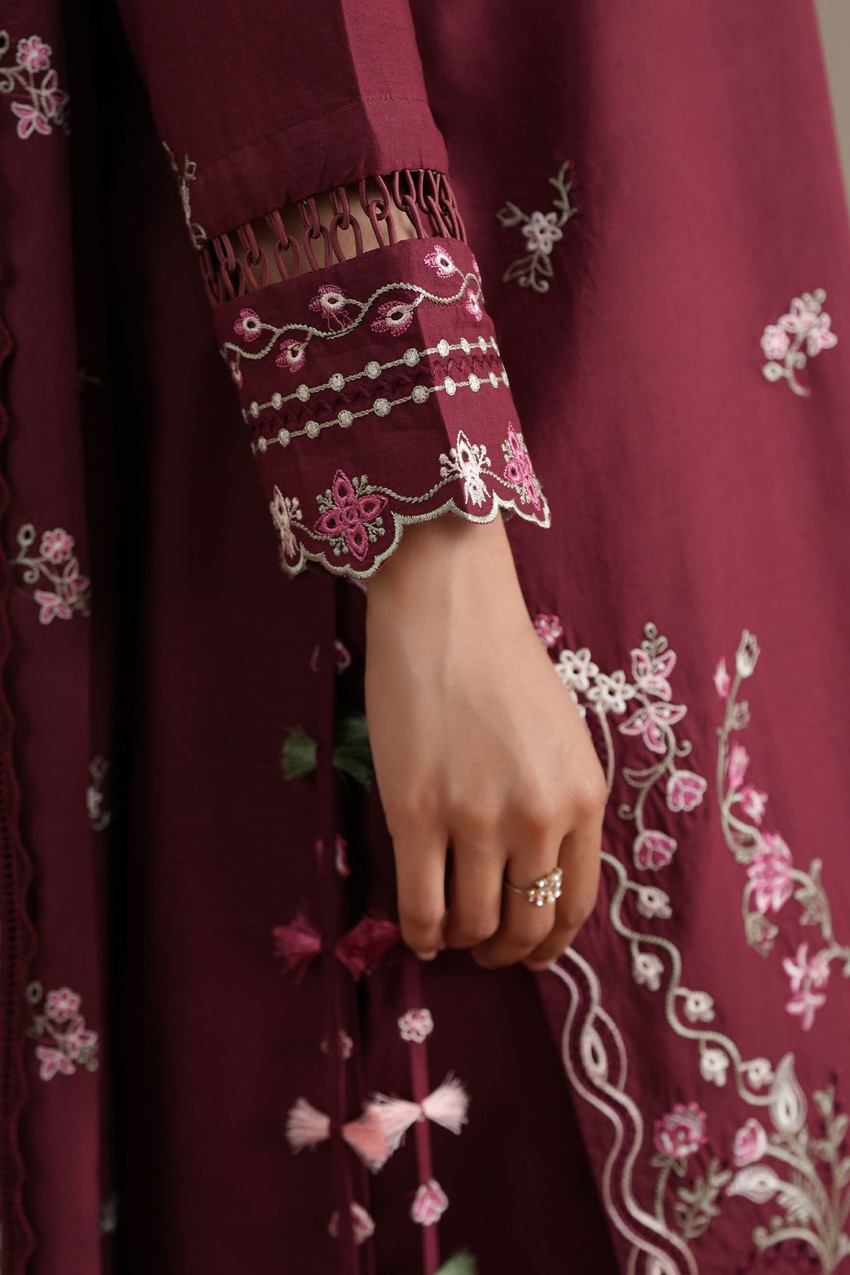 Cross Stitch | Mahiri Embroidered Collection 26 |CRIMSON-6