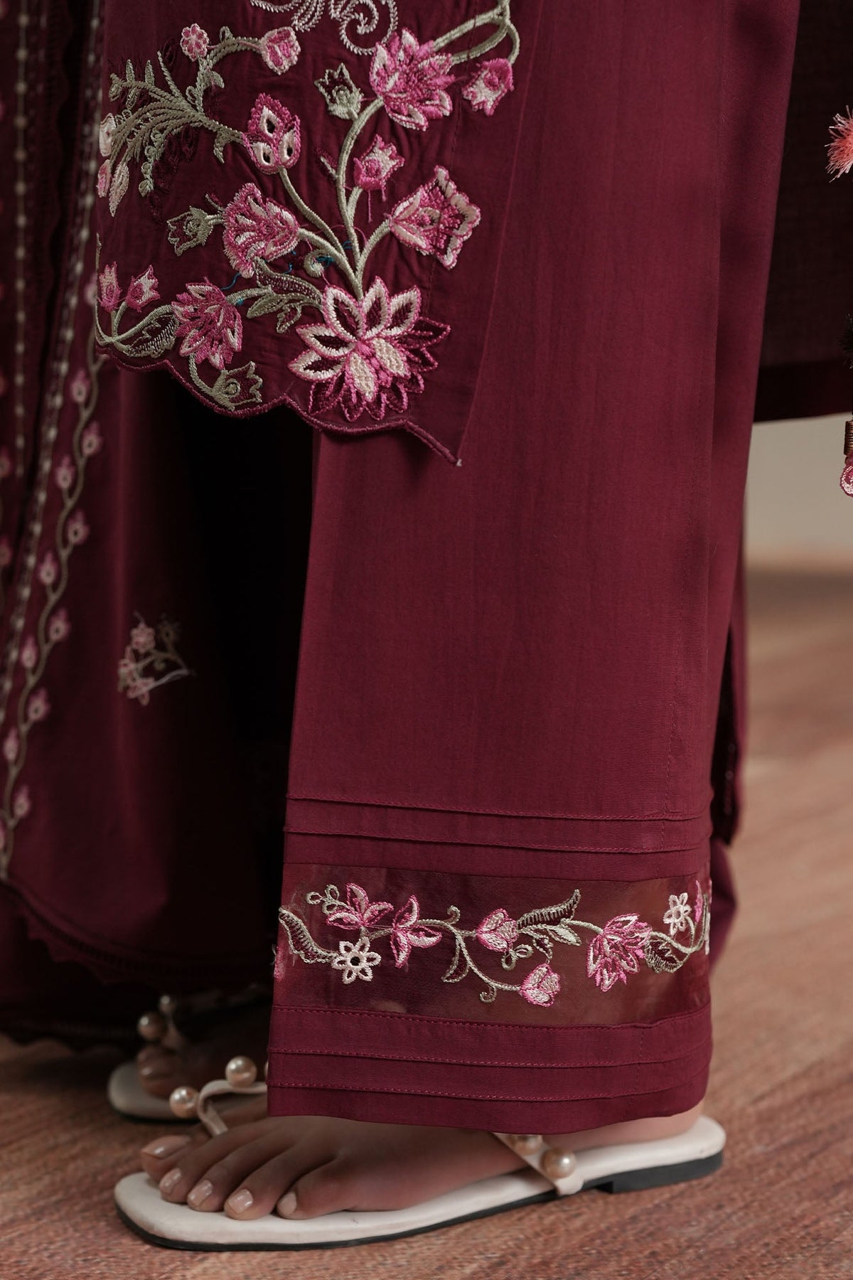 Cross Stitch | Mahiri Embroidered Collection 26 |CRIMSON-4