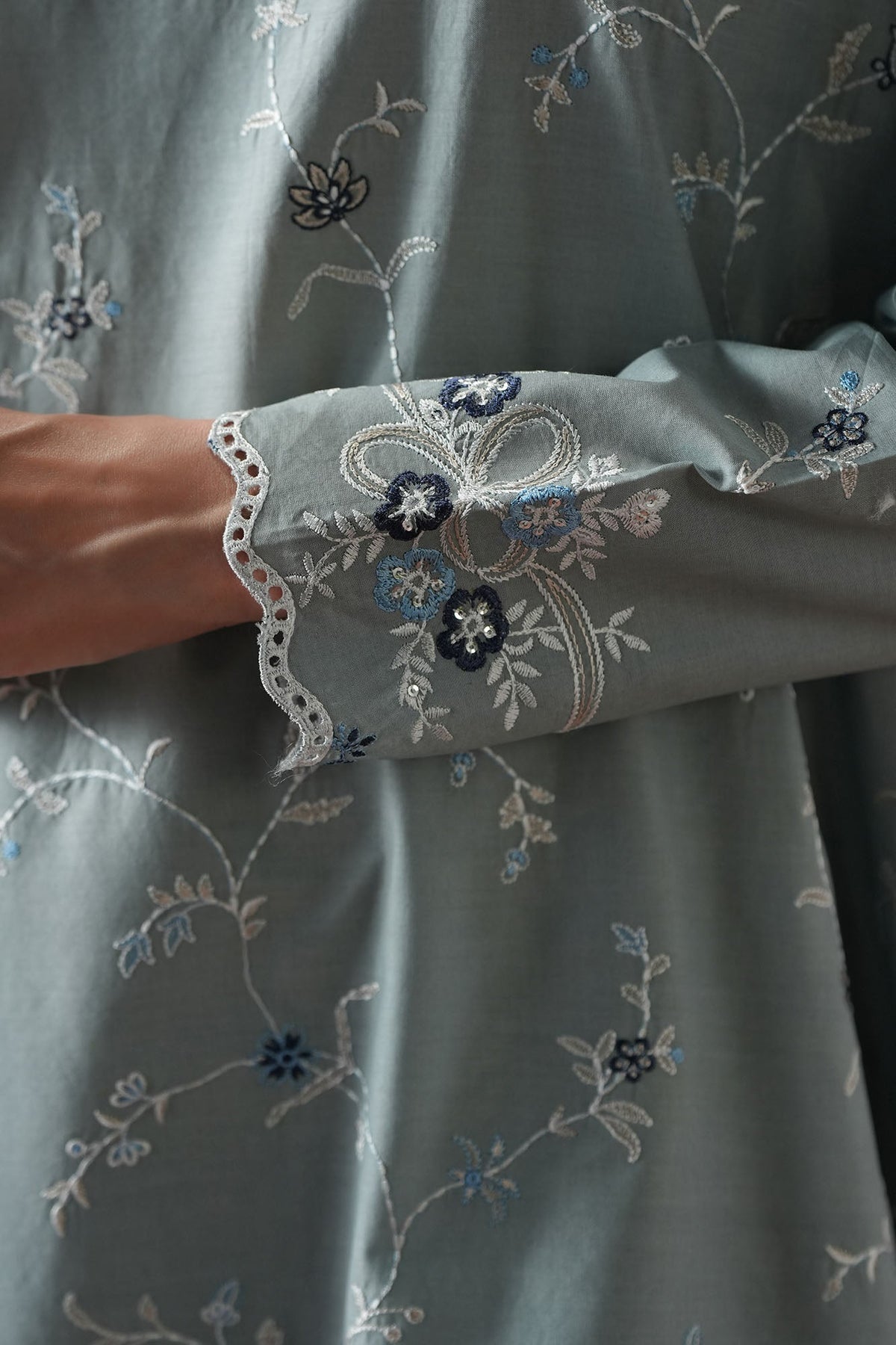Cross Stitch | Mahiri Embroidered Collection 26 |AQUA SMOKE-6