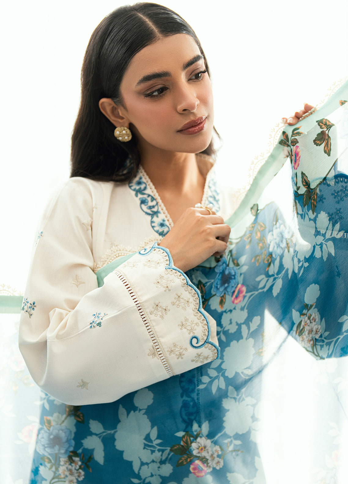 Sahane | Virelle The Lawn Edit | CG50004 Yvett, image 3