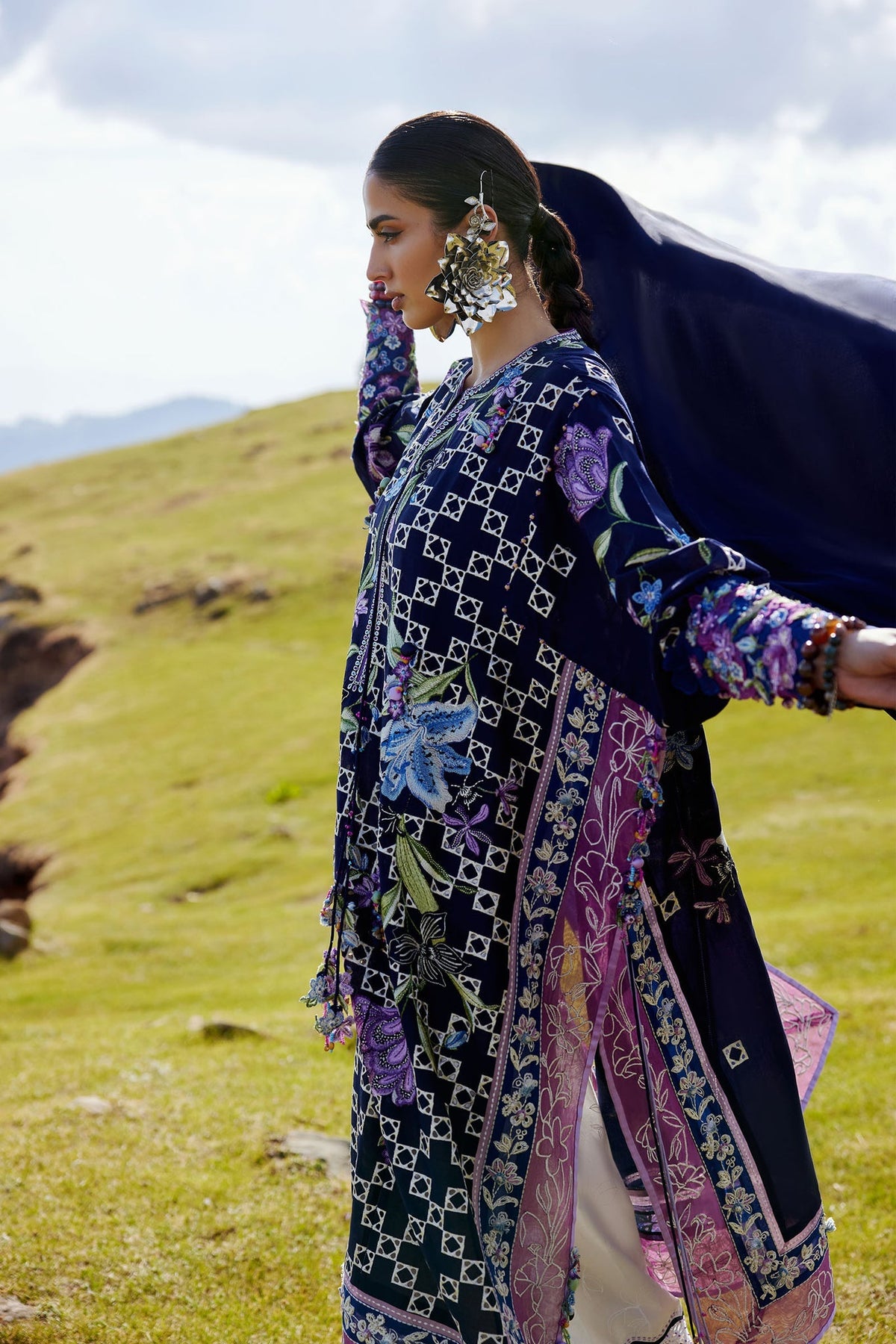 Elan | Kashmee Legacy Lawn 26 |SONAMARG (EL26-09 B)-4