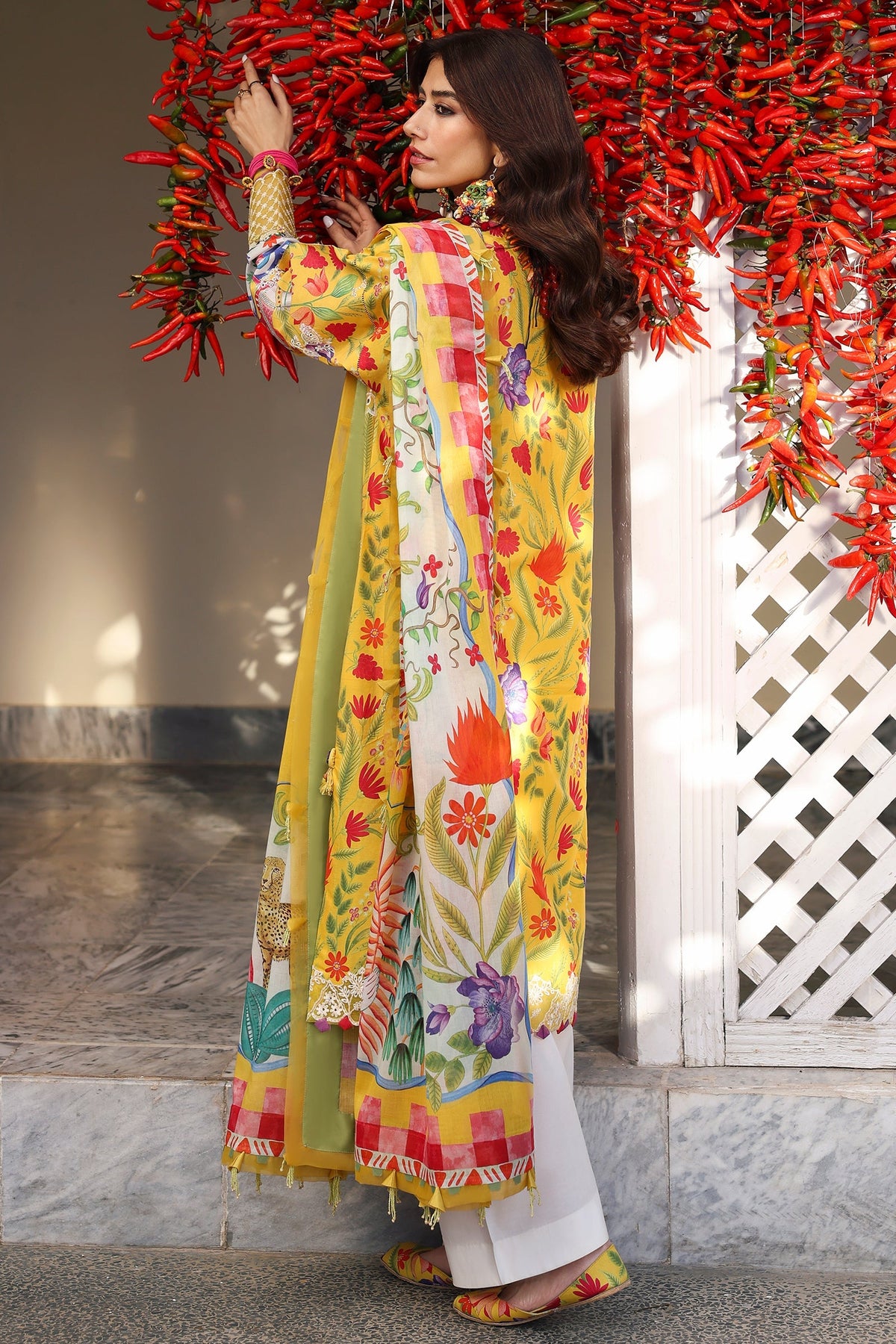 Zaha | Lawn 25 | ZARAAH (ZL25-08 A) -  Zaha Ladies Clothes - Original Designer Dress - House of Maryam