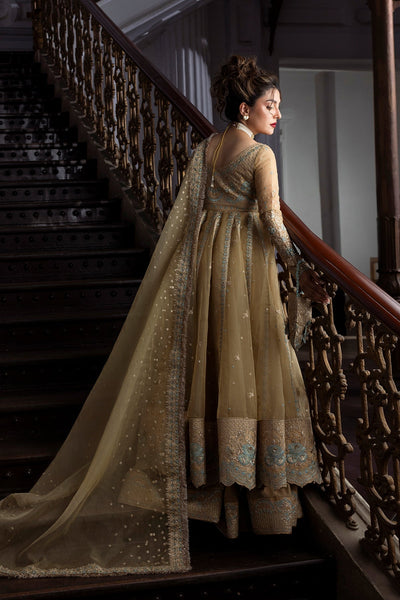 Erum Khan | Jahan Wedding 25 | Golden Glow