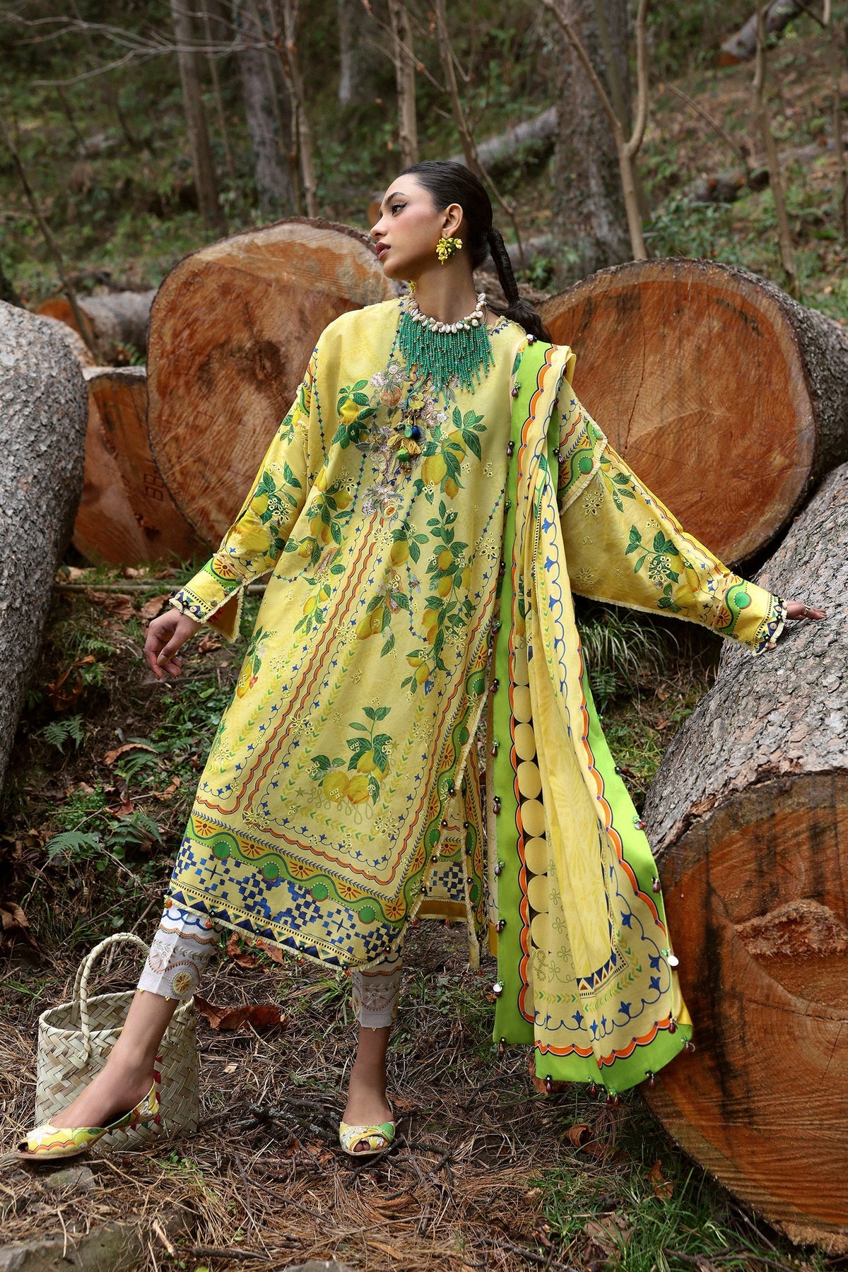 Zaha | Lawn 25 | DAHLIA (ZL25-04 A) -  Zaha Ladies Clothes - Original Designer Dress - House of Maryam