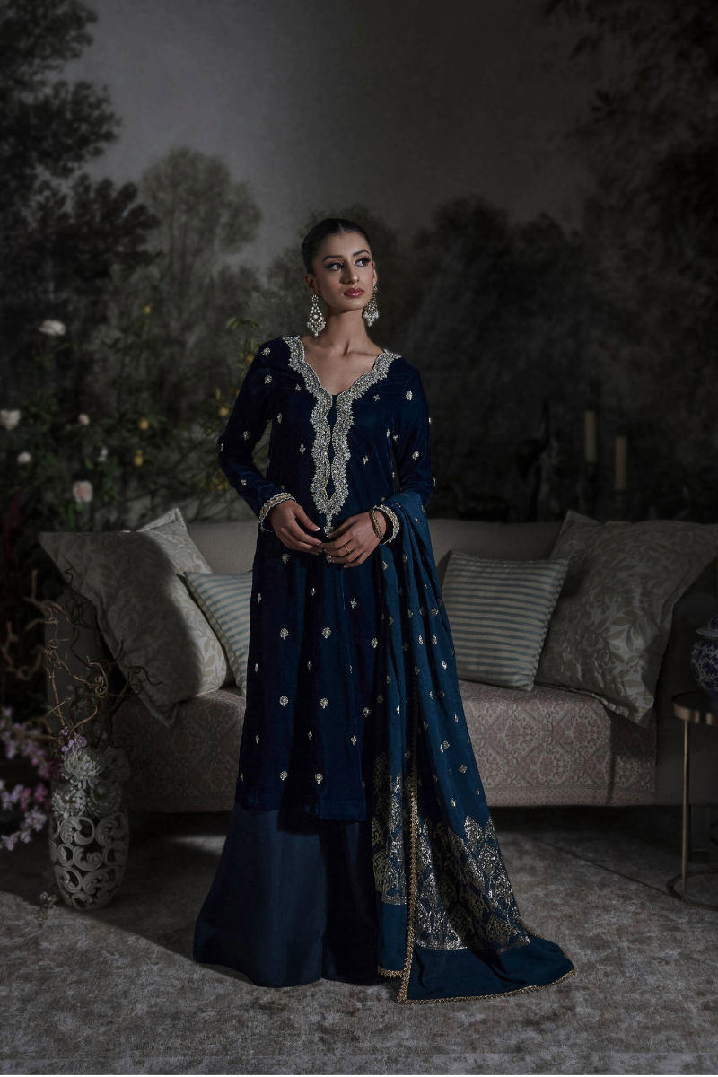 Manara | Velvet Dusk | AURORA