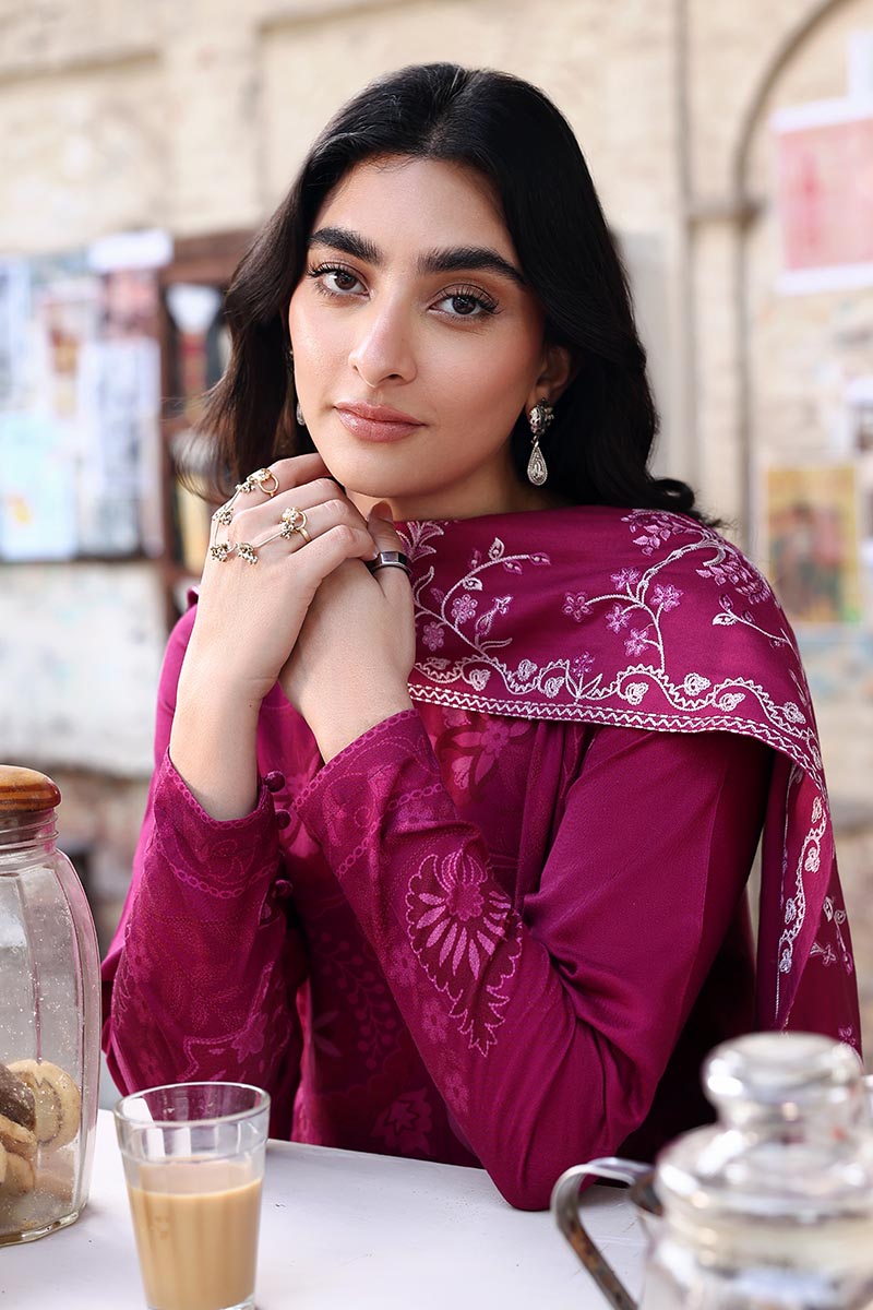 Cross Stitch | Khaddar Linen 25 | FUCHSIA THREAD, image 3