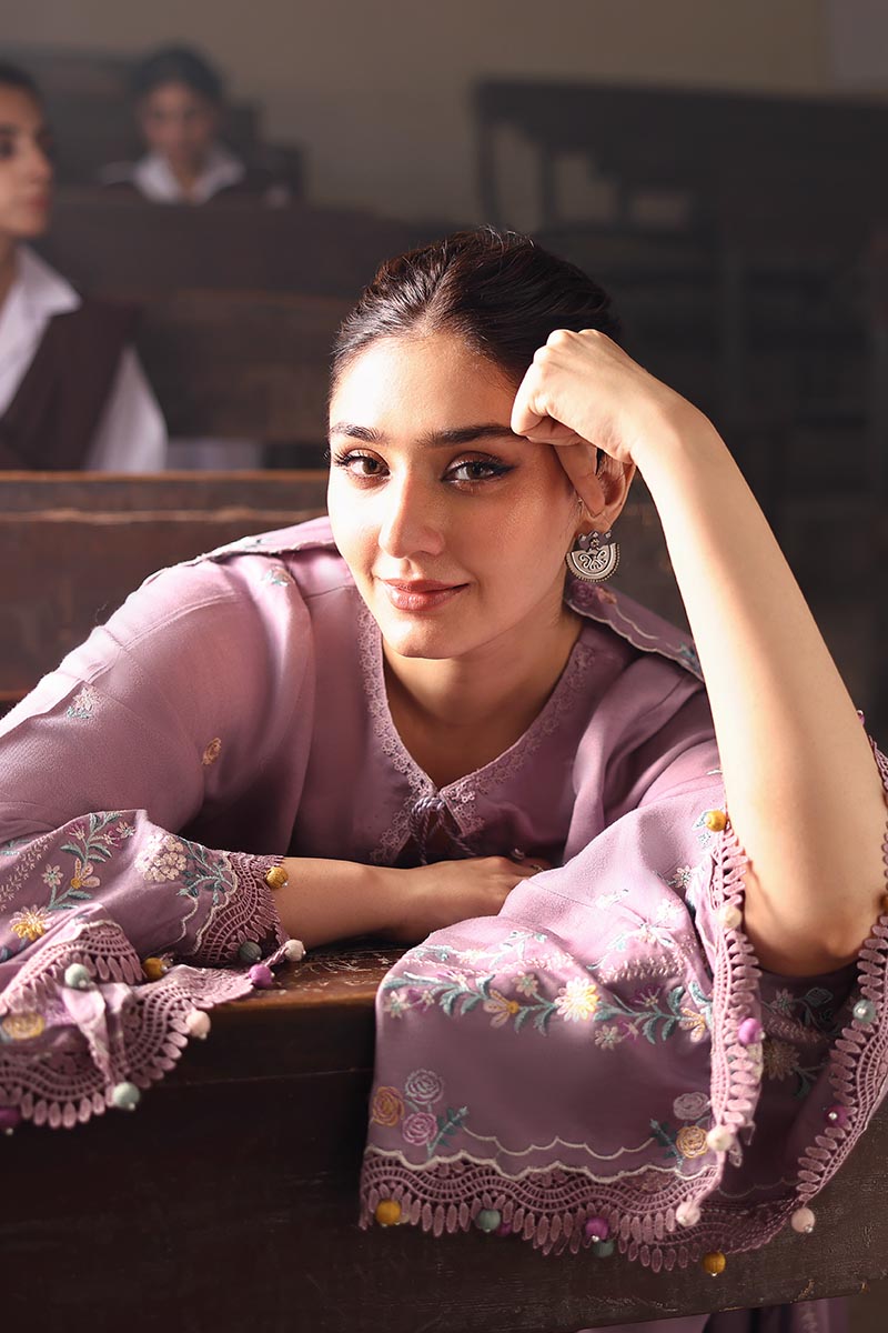 Cross Stitch | Khaddar Linen 25 | MAUVE MIST, image 3