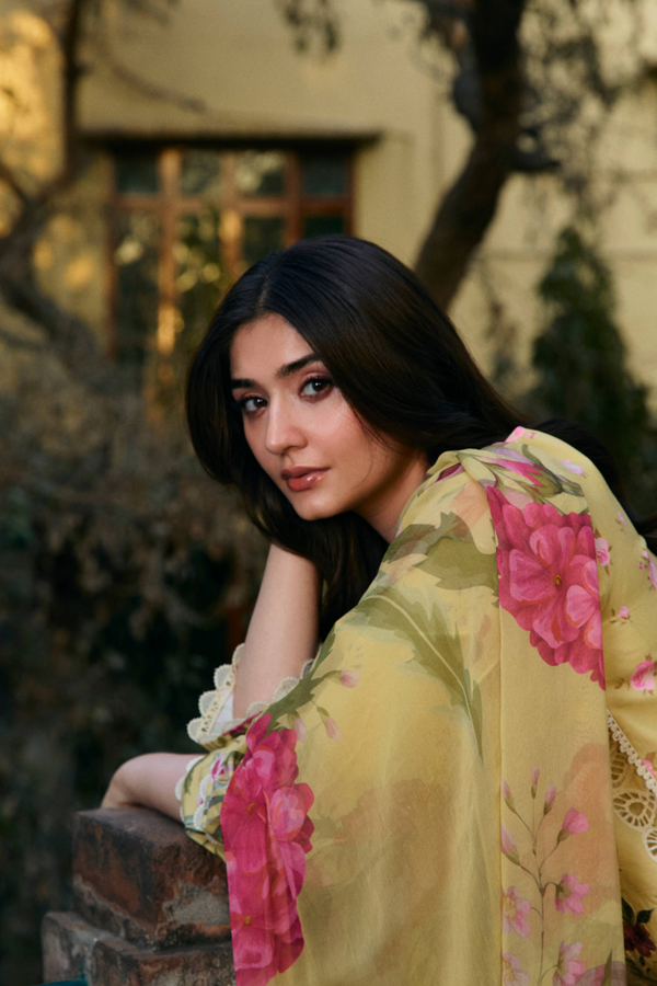Manara | Vintage Flora 25 | LENA -  Manara Ladies Clothes - Original Designer Dress - House of Maryam