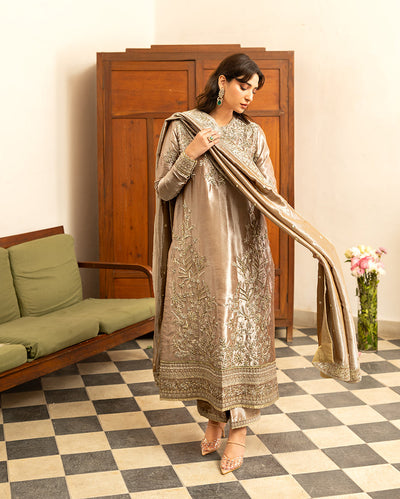 Mushq | Sunehri Lama Silk | Uswah