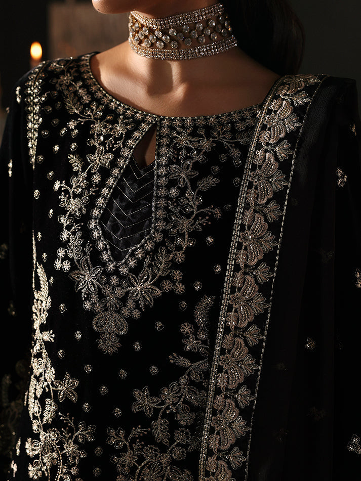 Gulaal | Marais Velvet | ECLISSA-7