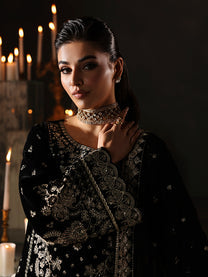 Gulaal | Marais Velvet | ECLISSA-8