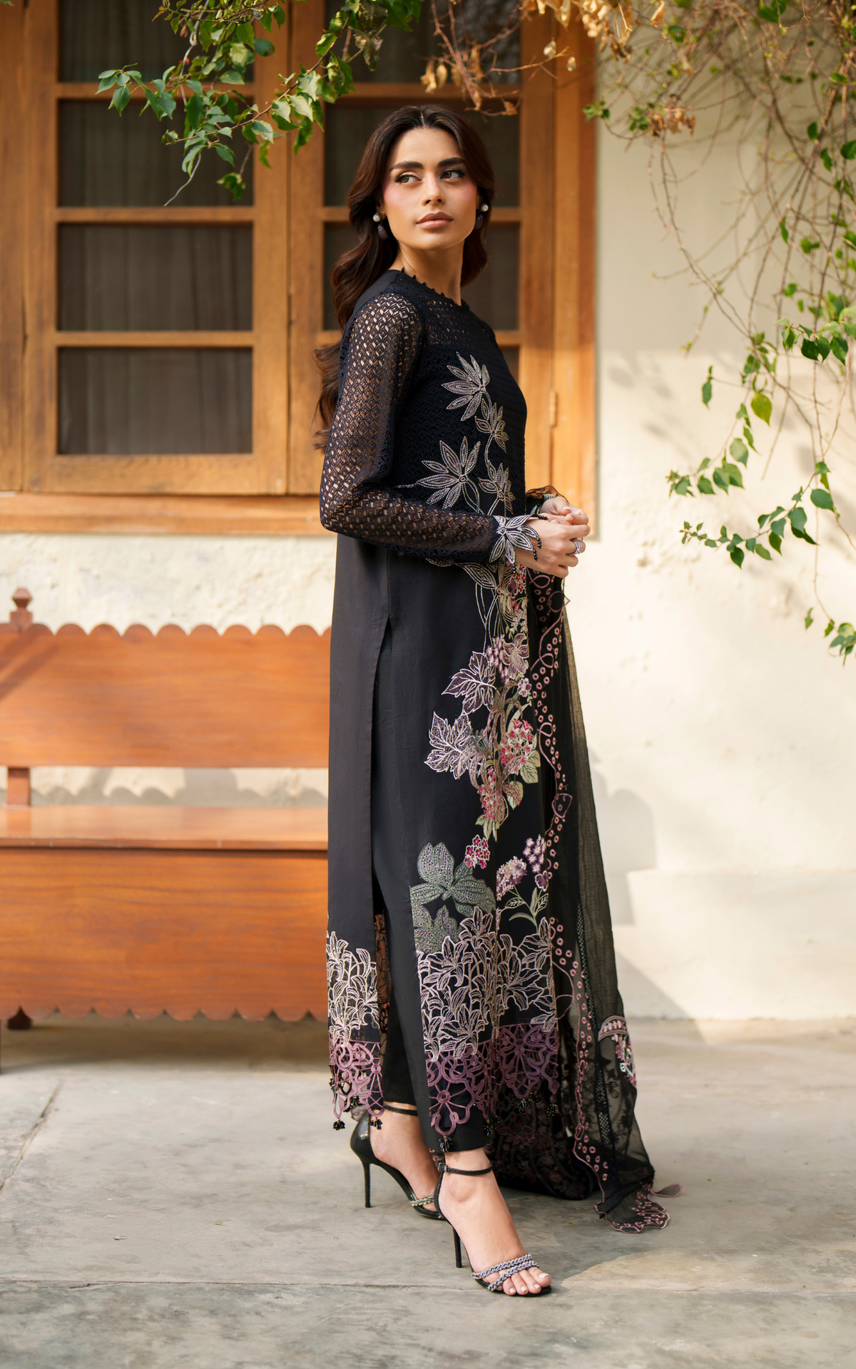 Asifa and Nabeel | Versa Luxury Lawn 26 | Noir Lily VUL26-01-5