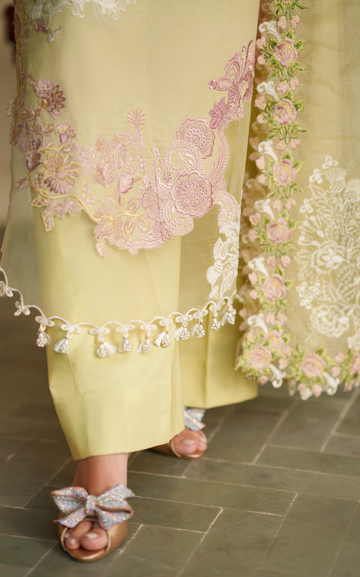 Asifa and Nabeel | Versa Luxury Lawn 26 | Heirloom VUL26-03-3